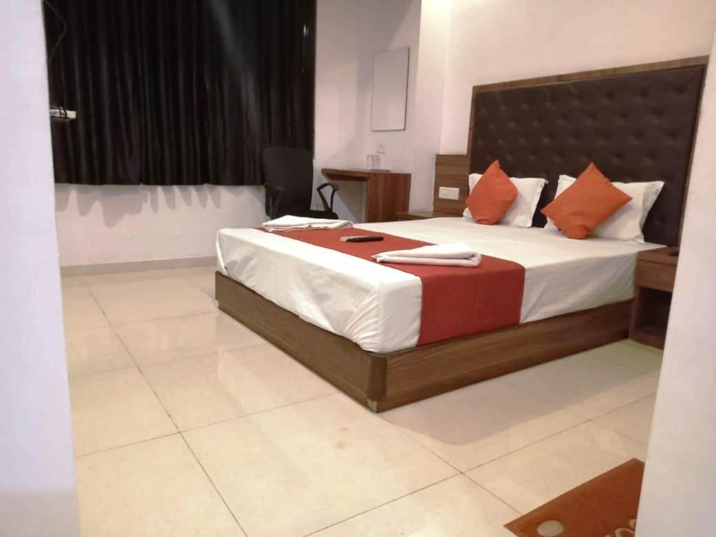 Sai Deep Lodging นาวีมุมไบ ภายนอก รูปภาพ